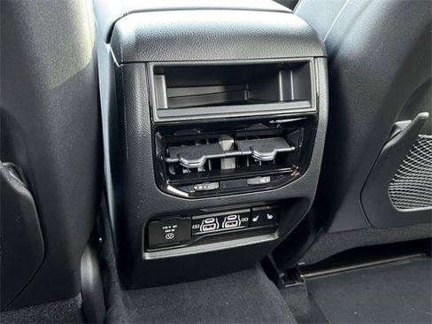 New 2025 Jeep Grand Cherokee Limited w/ Trailer Tow Package image 35