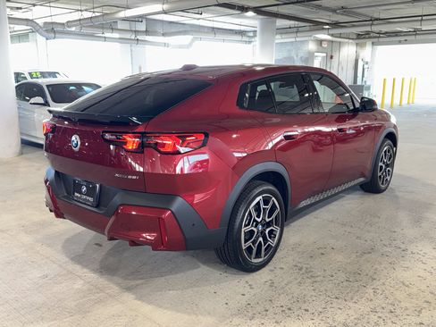 Used 2025 BMW X2 xDrive28i image 8