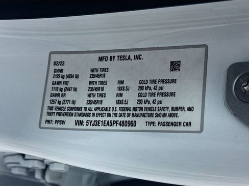 Used 2023 Tesla Model 3 Standard Range image 31