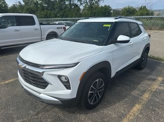 Used 2024 Chevrolet TrailBlazer LT w/ LT Cold Weather Package AWD/4WD video 2