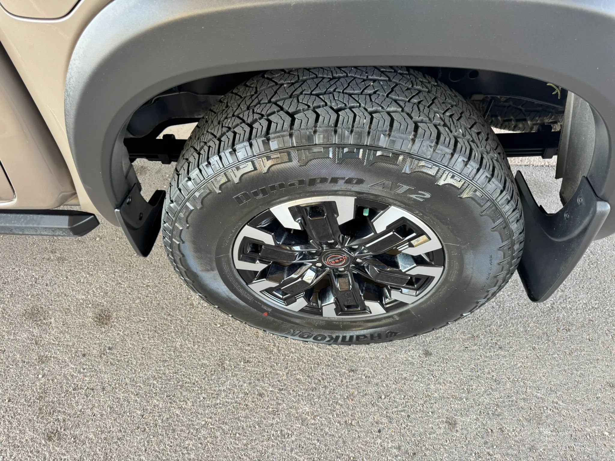 Used 2023 Nissan Frontier PRO-4X w/ Pro Convenience Package AWD/4WD image 29