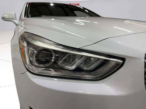 Used 2019 Genesis G90 5.0 Ultimate RWD image 15