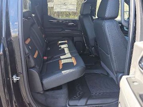 New 2026 GMC Sierra 1500 AT4 AWD/4WD image 27