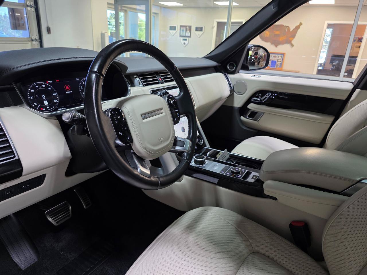 Used 2021 Land Rover Range Rover Westminster Edition AWD/4WD image 16
