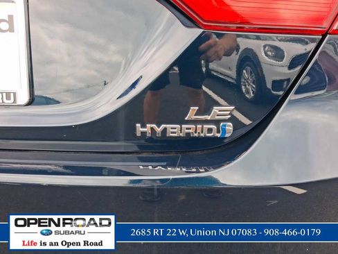 Used 2021 Toyota Camry LE FWD image 18