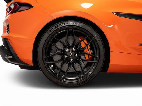 Used 2025 Chevrolet Corvette Z06 w/ Stealth Interior Trim Package image 32