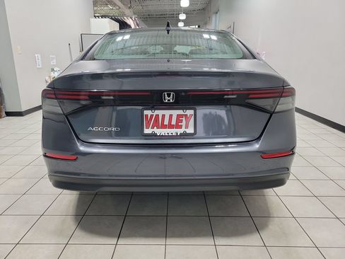 Used 2024 Honda Accord EX image 11