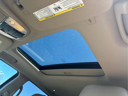 Used 2020 Jeep Grand Cherokee Limited image 9