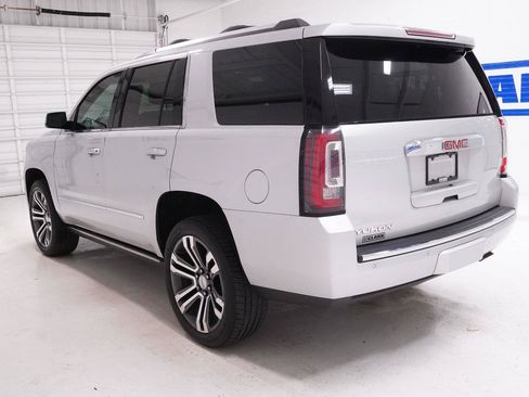 Used 2020 GMC Yukon Denali w/ Denali Ultimate Package RWD image 35