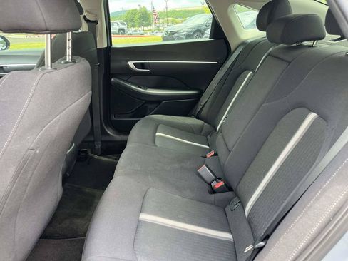 Used 2024 Hyundai Sonata SEL w/ Convenience Package FWD image 9