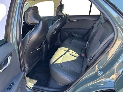 Certified 2025 Kia Niro Wind w/ Wind Preserve Package image 12