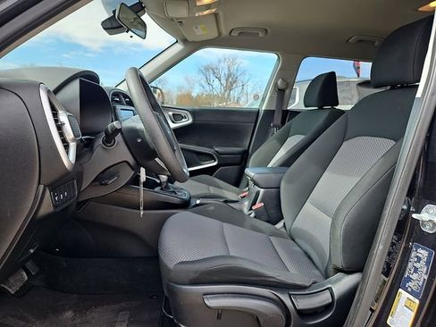 Used 2024 Kia Soul LX w/ Option Group 015 image 15