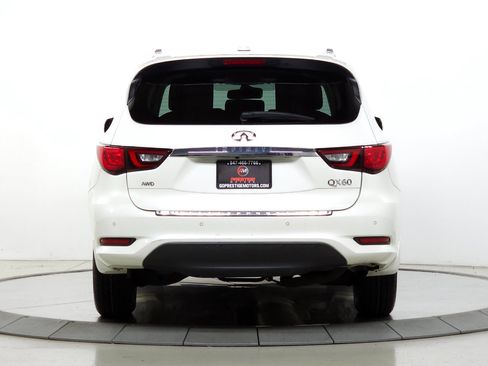 Used 2019 INFINITI QX60 Luxe w/ Essential Package image 6