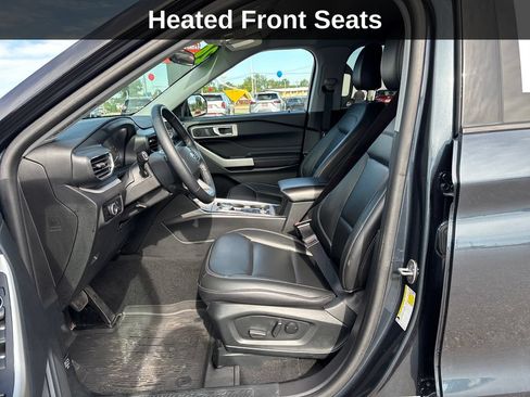 Used 2024 Ford Explorer XLT w/ Equipment Group 202A AWD/4WD image 12