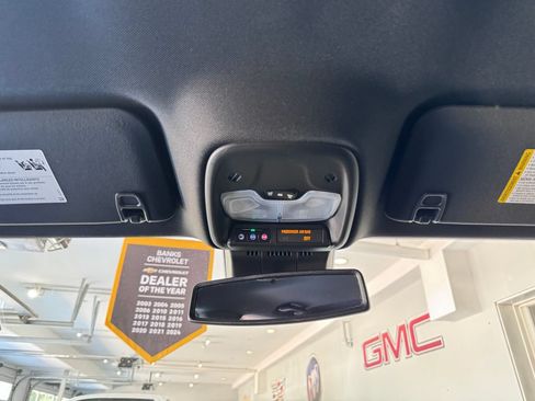Certified 2024 Chevrolet Colorado ZR2 w/ Safety Package AWD/4WD image 25