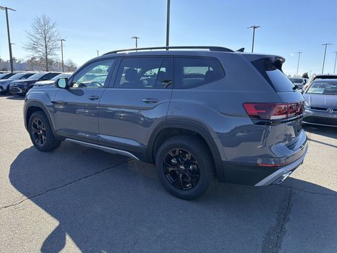 New 2026 Volkswagen Atlas Peak Edition AWD/4WD image 7
