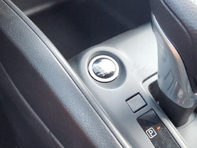 Used 2025 Nissan Kicks Play S FWD image 8