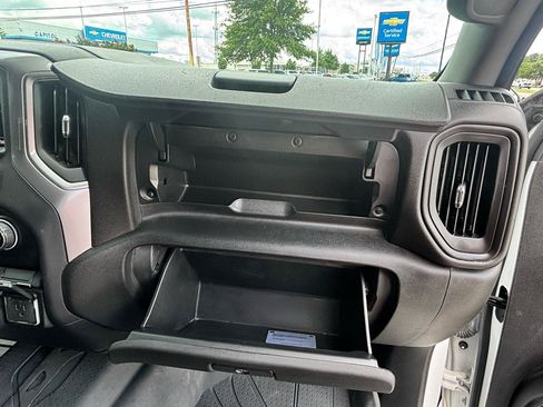 Used 2022 Chevrolet Silverado 1500 Custom RWD image 38