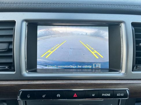 Used 2013 Jaguar XF 3.0 image 21