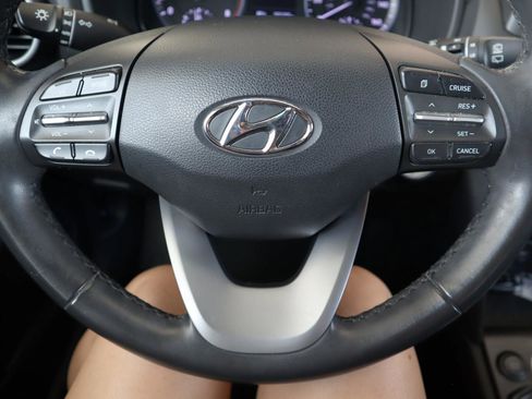 Used 2020 Hyundai Kona SEL FWD image 49