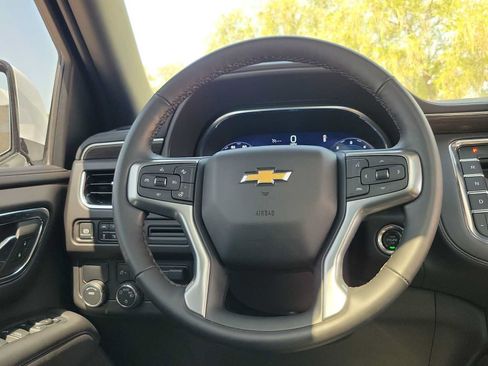 Used 2024 Chevrolet Tahoe LT w/ LT Signature Package RWD image 19