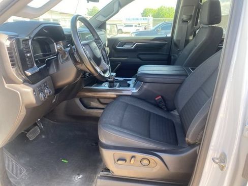 Used 2024 Chevrolet Silverado 1500 LT Trail Boss w/ Protection Package AWD/4WD image 45