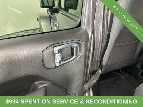 Used 2024 Jeep Wrangler Unlimited w/ Convenience Group AWD/4WD image 12