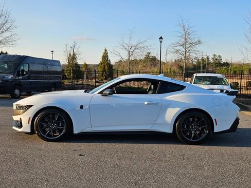 Used 2025 Ford Mustang Dark Horse image 5