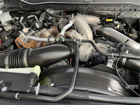 Used 2022 Ford F450 XL w/ Power Equipment Group image 12