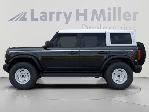 New 2026 Ford Bronco Heritage Edition AWD/4WD image 3
