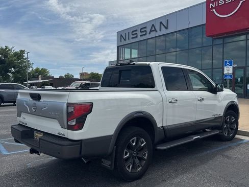 Used 2023 Nissan Titan Platinum Reserve w/ Moonroof Package image 2