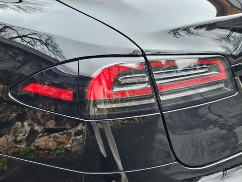 Used 2023 Tesla Model S AWD image 27