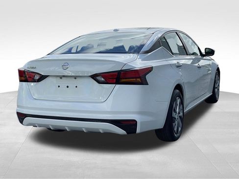 Used 2020 Nissan Altima 2.5 S FWD image 4