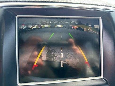 Used 2016 Jeep Grand Cherokee High Altitude image 19