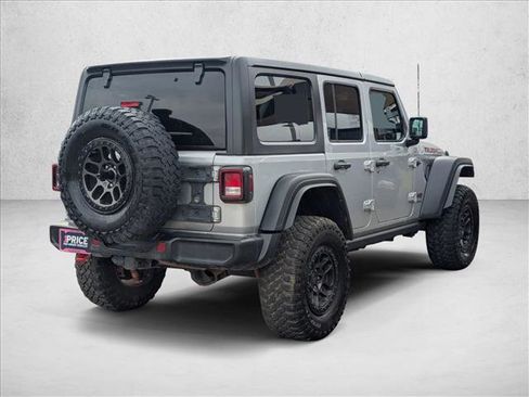 Used 2022 Jeep Wrangler Unlimited Rubicon w/ Xtreme Recon 35" Tire Package image 5