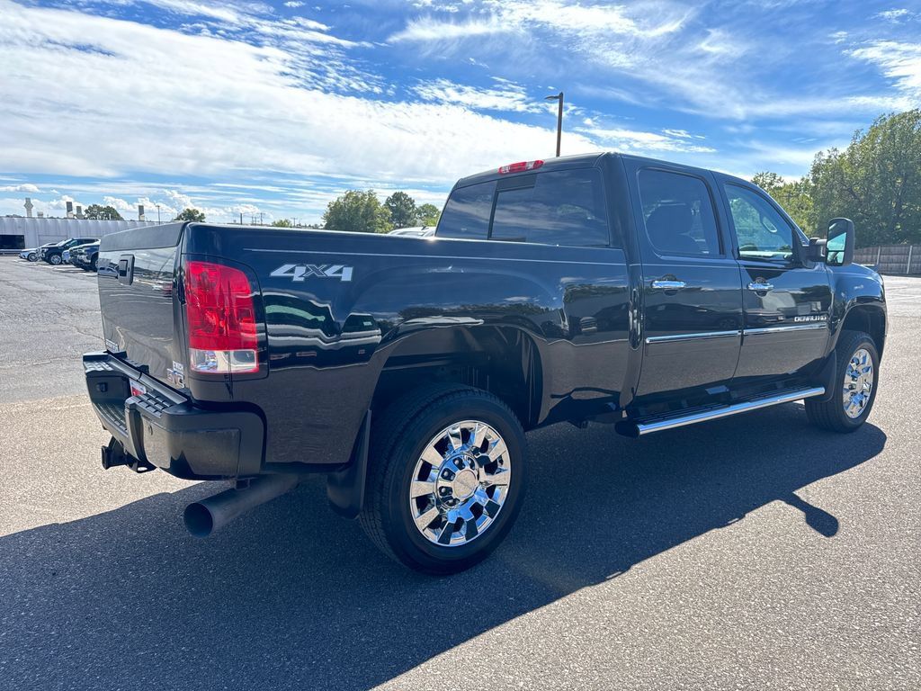 Used 2013 GMC Sierra 3500 Denali AWD/4WD image 5