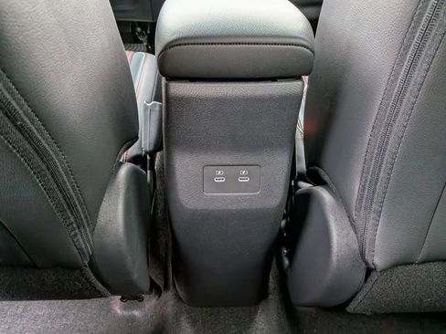 New 2026 Nissan Kicks SR w/ Cold Weather Package image 10