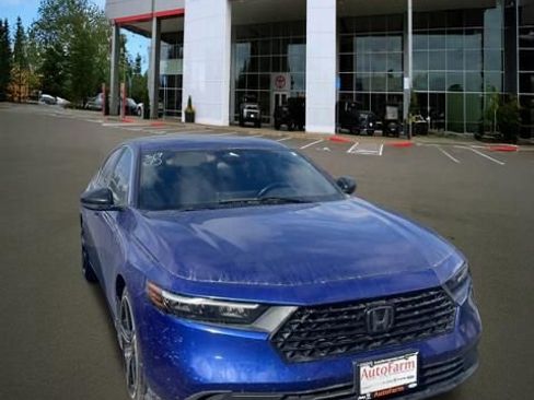 Used 2023 Honda Accord Sport image 15