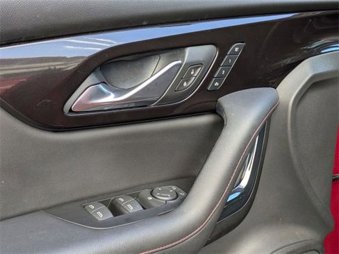 Used 2019 Chevrolet Blazer RS image 10