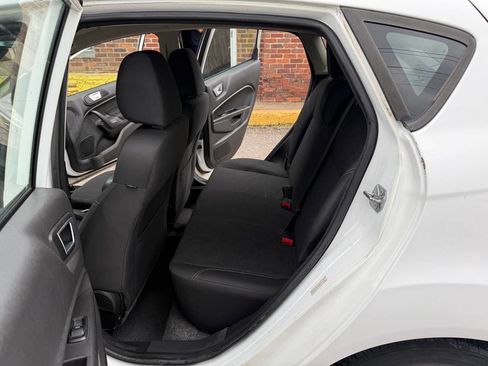 Used 2015 Ford Fiesta SE FWD image 12