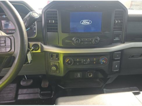 Used 2021 Ford F150 XL w/ Trailer Tow Package image 15