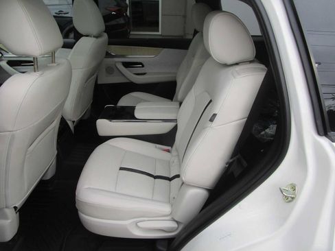 Used 2024 MAZDA CX-90 3.3 Turbo S w/ Premium Plus AWD/4WD image 9