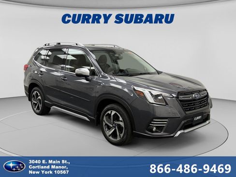 Used 2023 Subaru Forester Touring AWD/4WD image 7
