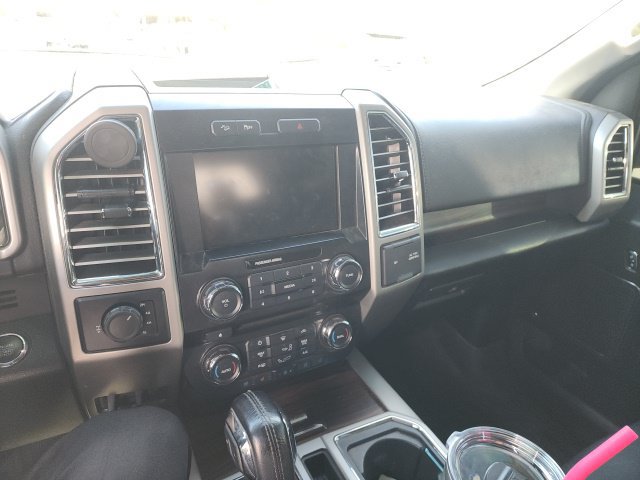 Used 2015 Ford F150 Lariat AWD/4WD image 8