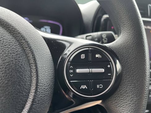 Used 2023 Kia Soul S FWD image 24