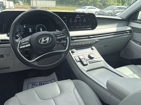 Used 2023 Hyundai Palisade SEL w/ Premium Package AWD/4WD image 15