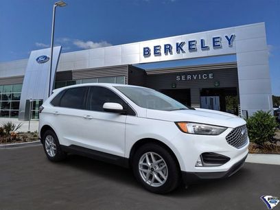 Used 2024 Ford Edge SEL w/ Convenience Package