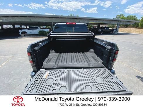 Used 2025 Nissan Frontier SV w/ SV Convenience Package AWD/4WD image 23