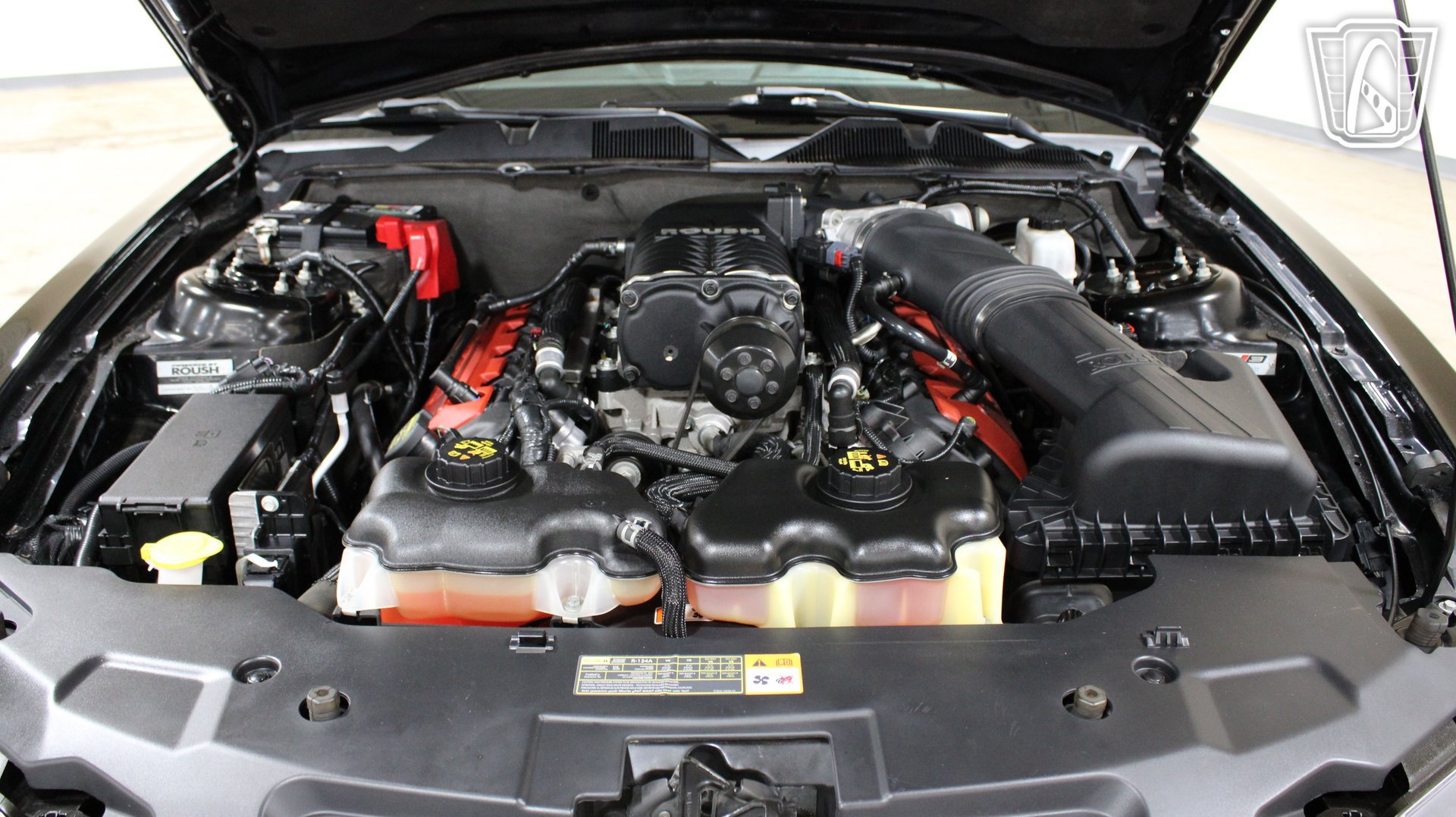 Used 2012 Ford Mustang GT Premium w/ Electronics Pkg RWD image 16