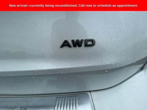 Used 2025 Nissan Rogue SV AWD/4WD image 7